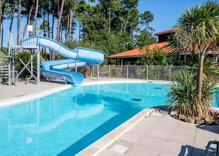 31, Climatisé Domaine Des Grands Lacs Chalet *