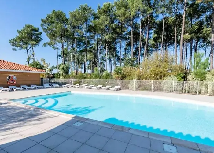 31, Climatisé Domaine Des Grands Lacs